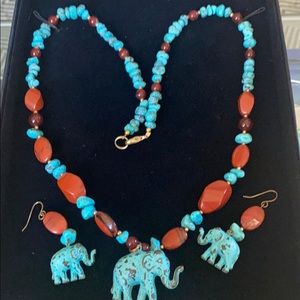 Necklace and a pair on earrings